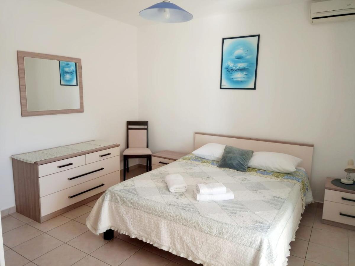 Apartment Luna Tribunj Tribunj  Bagian luar foto